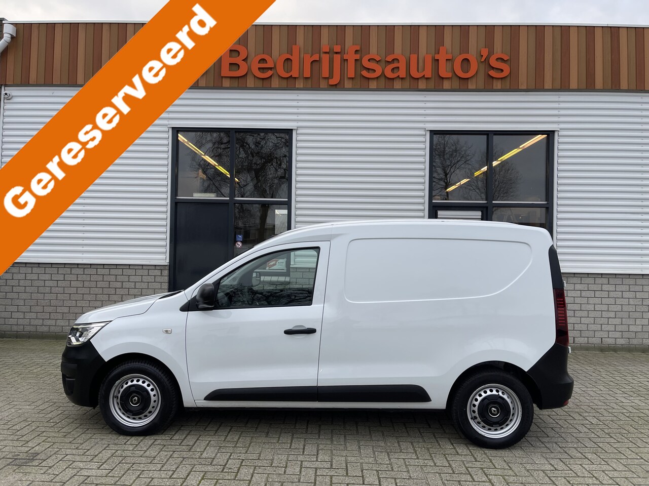 Renault Kangoo Express - 1.5 dCi 75 Comfort / vaste prijs rijklaar € 13.950 ex btw / lease vanaf € 256 / airco / cr - AutoWereld.nl