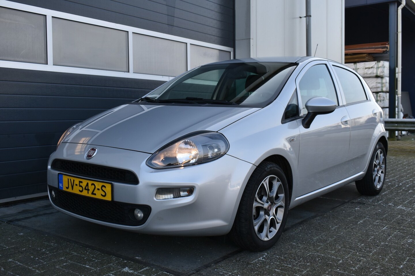 Fiat Punto Evo - 0.9 TwinAir Lounge 0.9 TwinAir Lounge - AutoWereld.nl