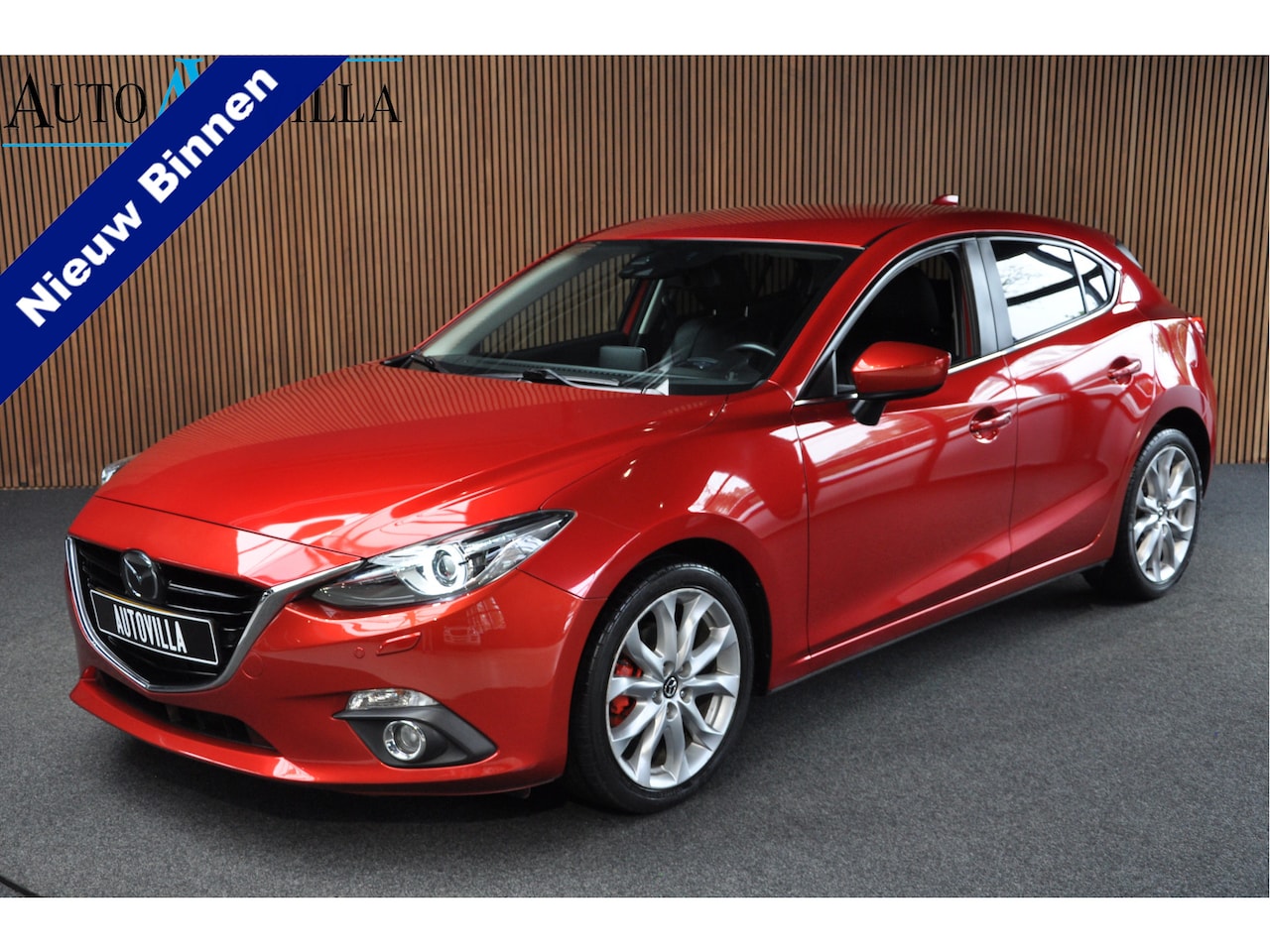 Mazda 3 - 2.0 GT-M Head-Up Leer Navi Bose Keyless Xenon Elektr. bedienbare stoelen - AutoWereld.nl