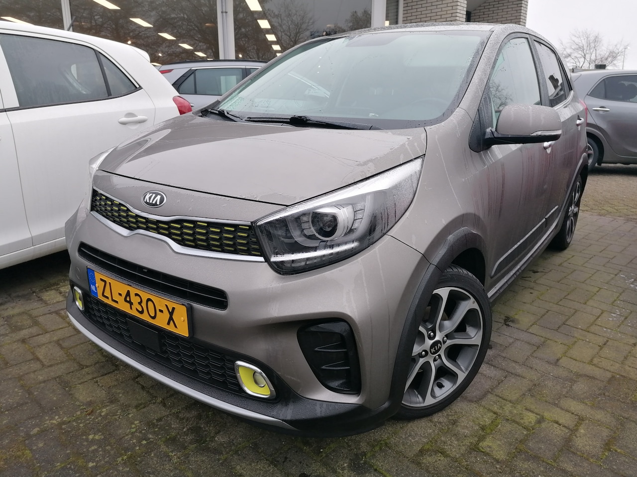 Kia Picanto - 1.0 T-GDI X-Line MEER AFBEELDINGEN VOLGEN | NAVI | CAMERA | APPLE CARPLAY/ ANDROID AUTO | - AutoWereld.nl