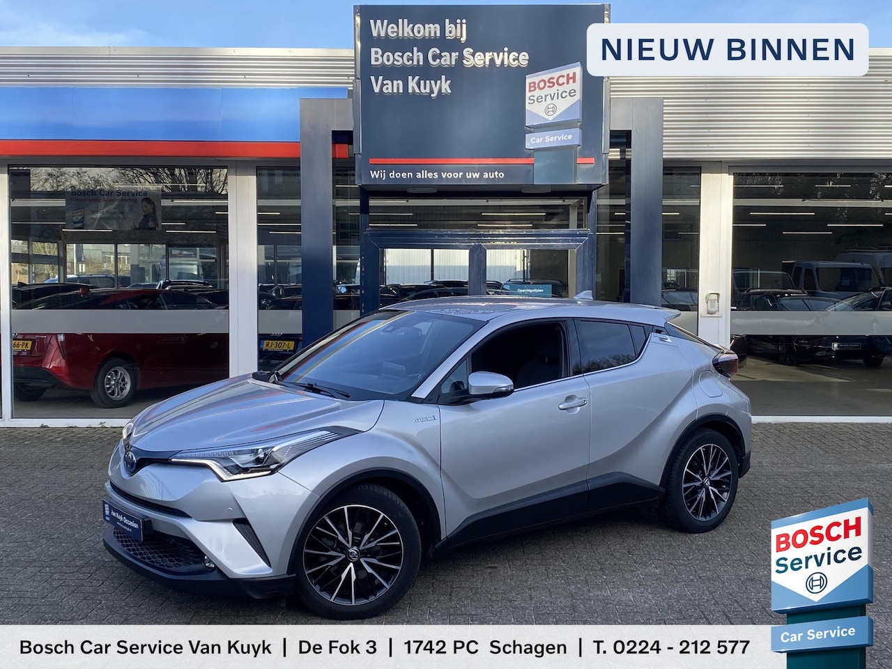 Toyota C-HR - 1.8 Hybrid Dynamic / Automaat / Adaptive Cruise-Control / Stoelverwarming / DAB Radio-Blue - AutoWereld.nl