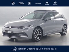 Volkswagen Golf - 1.4 TSI eHybrid 204pk PHEV Style / Panoramadak / Trekhaak 1500kg / IQ Light