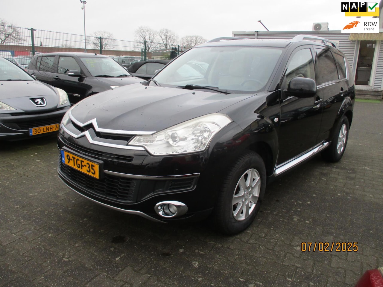 Citroën C-Crosser - Citroen C-Crosser 2.2 HDiF 4X4 Exclusive 7p.-LEER-NAVIGATIE - AutoWereld.nl