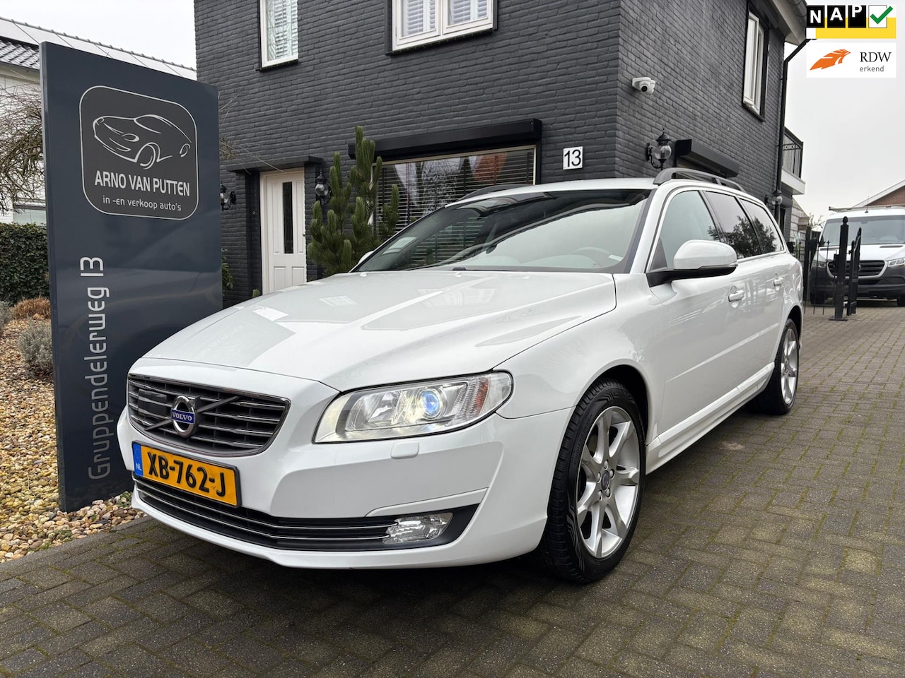 Volvo V70 - 2.0 T5 Dynamic Edition 2.0 T5 Dynamic Edition - AutoWereld.nl