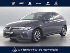 Volkswagen Polo - 1.0 TSI 95pk Life Business / Navigatie / Stoelverwarming / Camera