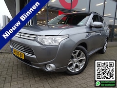 Mitsubishi Outlander - 2.0 PHEV Executive Edition | 203 PK | AUTOMAAT | 4WD | DEALER ONDERHOUDEN | NAVIGATIE | TR