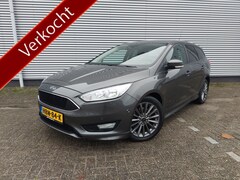 Ford Focus Wagon - 1.5i 110KW Titanium airco, cruise, navigatie, stoel/stuur verwarming, parkeersensoren,