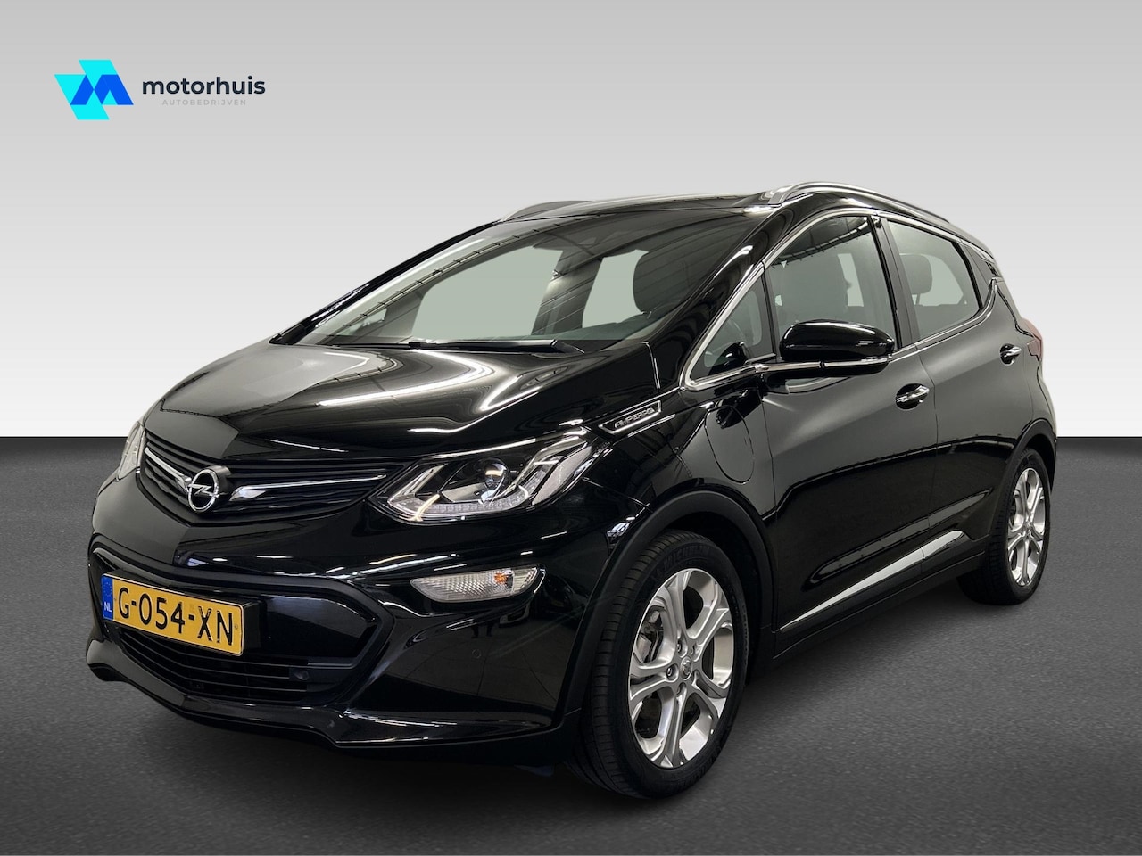 Opel Ampera-e - 60-kWh 204PK BUSINESS+ CRUISE XENON TEL CARPLAY LM NAP - AutoWereld.nl