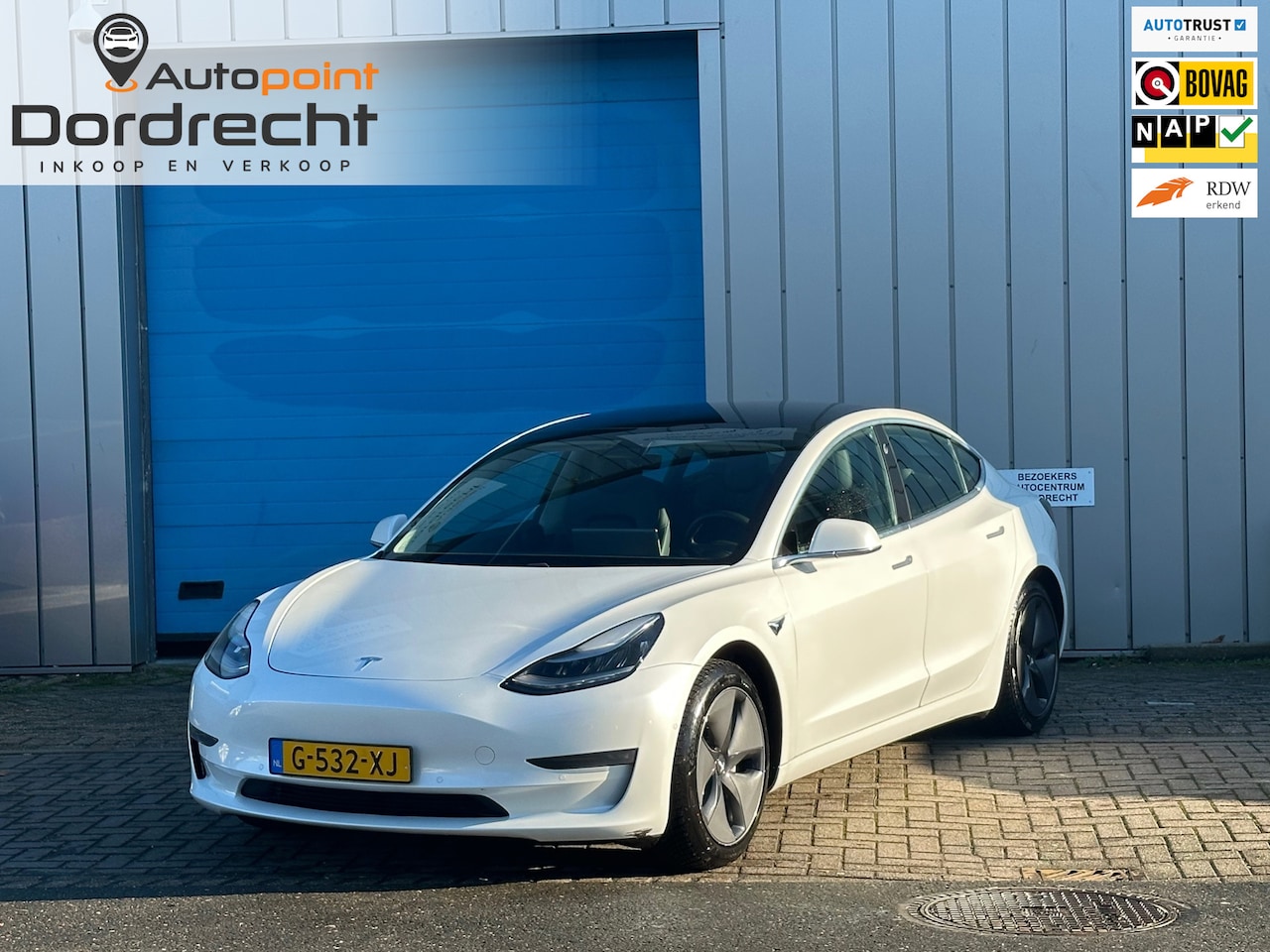 Tesla Model 3 - Long Range RWD Long Range AWD 75 kWh TREKHAAK DUAL MOTOR AUTOPILOT ORG NL - AutoWereld.nl