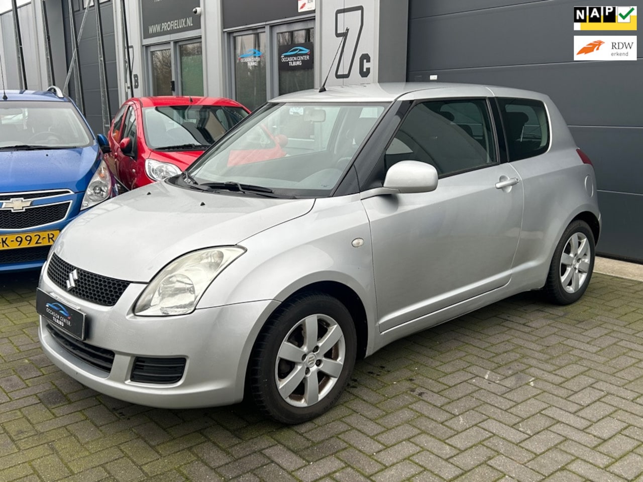 Suzuki Swift - 1.3 ELEKTR PAKKET| TREKHAAK | NIEUWE APK | NAP - AutoWereld.nl