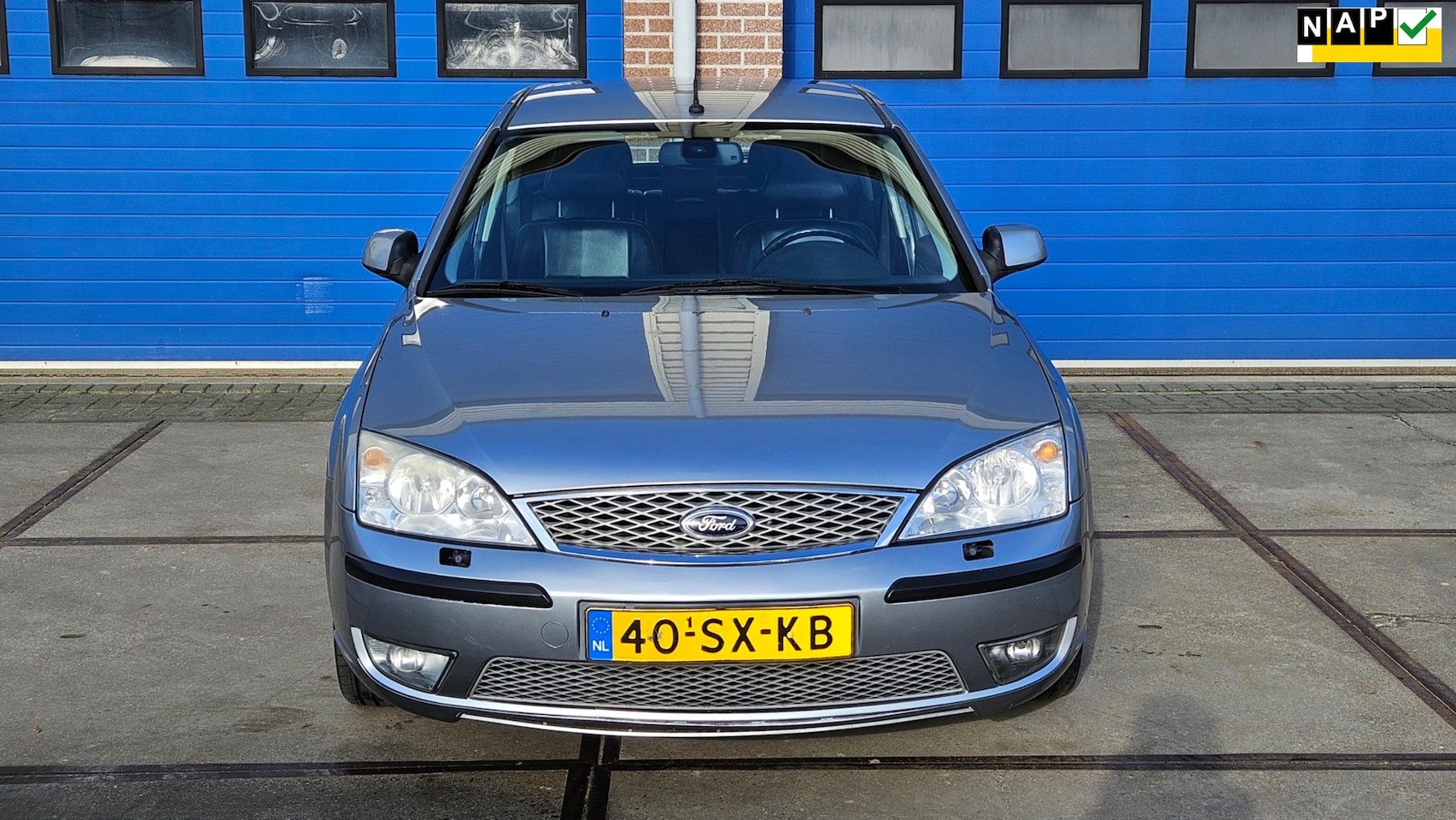 Ford Mondeo - 2.0-16V Platinum *airco* - AutoWereld.nl