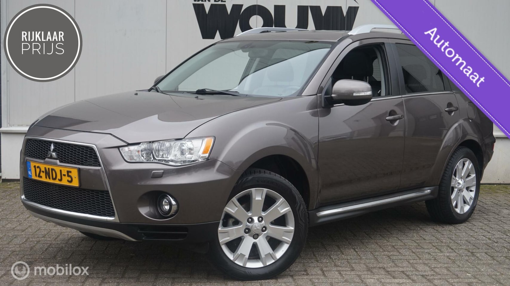 Mitsubishi Outlander - 2.4 Instyle 7-Persoons | Trekhaak | Dealeronderhouden | BIJNA Youngtimer | All-Weather ban - AutoWereld.nl