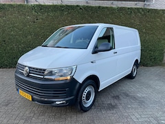 Volkswagen Transporter - 2.0 TDI Trekhaak, Navi, Apple-carplay, PDC