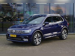 Volkswagen Tiguan - 2.0 TSI 180 PK 4Motion Automaat R-Line Highline, Panoramadak, Elek. Trekhaak, Adapt. Cruis