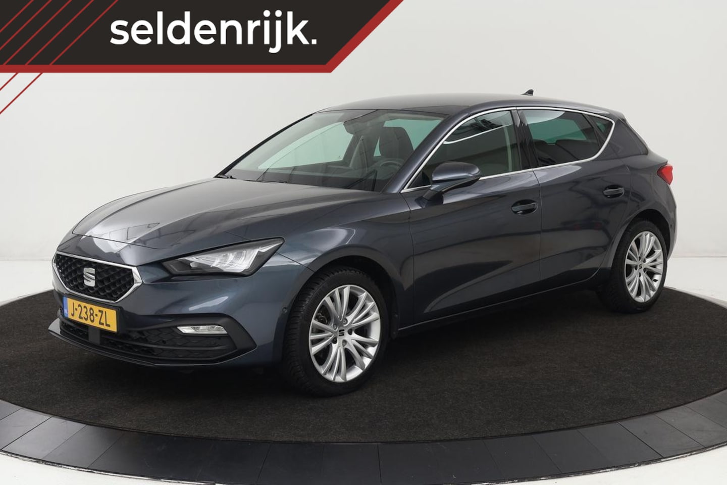 Seat Leon - 1.0 TSI Style Launch Edition | Stoel & stuurverwarming | Adaptive cruise | Carplay | Keyle - AutoWereld.nl