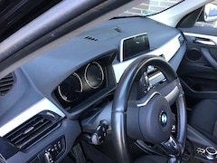 BMW X1 - 1.8i sDrive