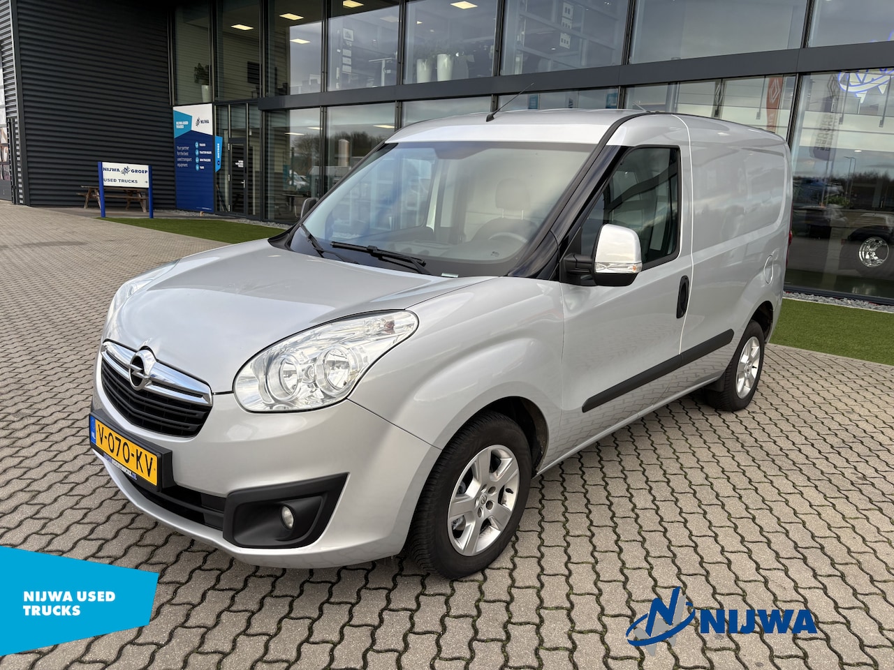 Opel Combo - Airco + Parkeersensoren - AutoWereld.nl