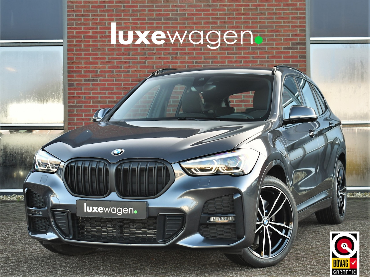 BMW X1 - xDrive25e M-Sport Camera El-Klep Stuurverw 19inch - AutoWereld.nl