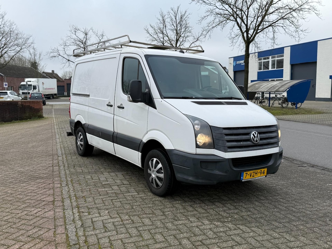 Volkswagen Crafter - 35 2.0 TDI L1H1 / Airco / Camera / 1 JAAR APK - AutoWereld.nl