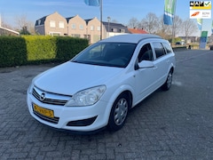 Opel Astra - 1.7 CDTi Enjoy APK/AIRCO/CRUISE