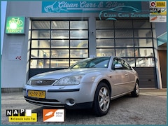 Ford Mondeo - 2.5 V6 Ghia