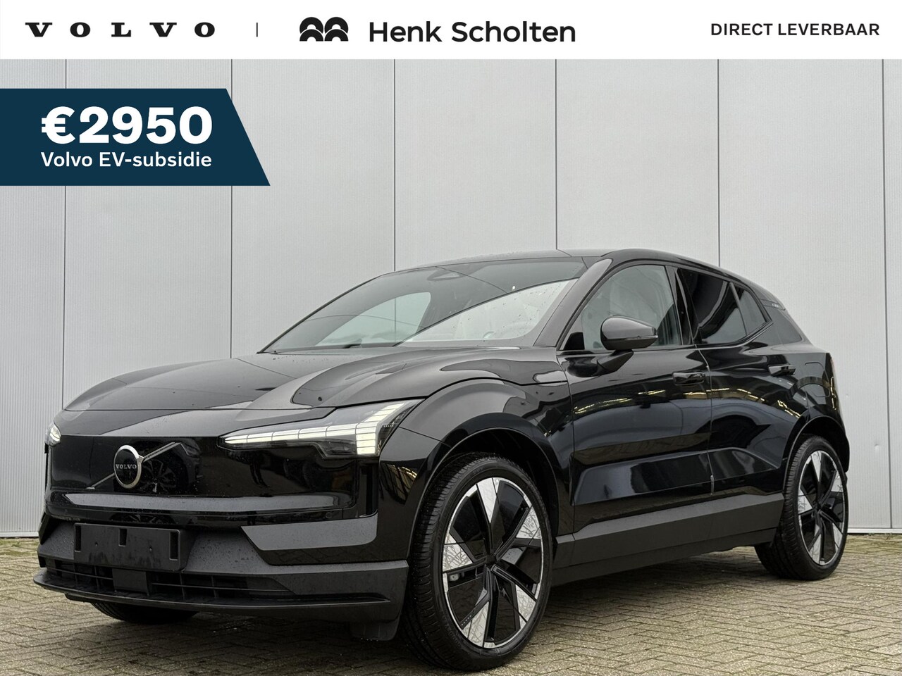 Volvo EX30 - Single Motor Extended Range Plus 69 kWh **Direct Leverbaar** 717 Onyx Black Metallic, R310 - AutoWereld.nl