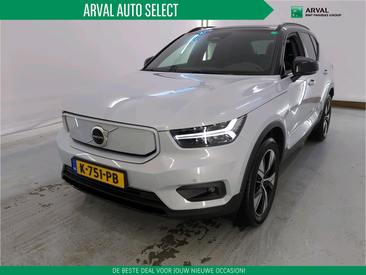 Volvo XC40 - Recharge P8 408pk AWD R-Design | Panoramadak | Driver Assist | Park Assist | Stoelverwarmi - AutoWereld.nl