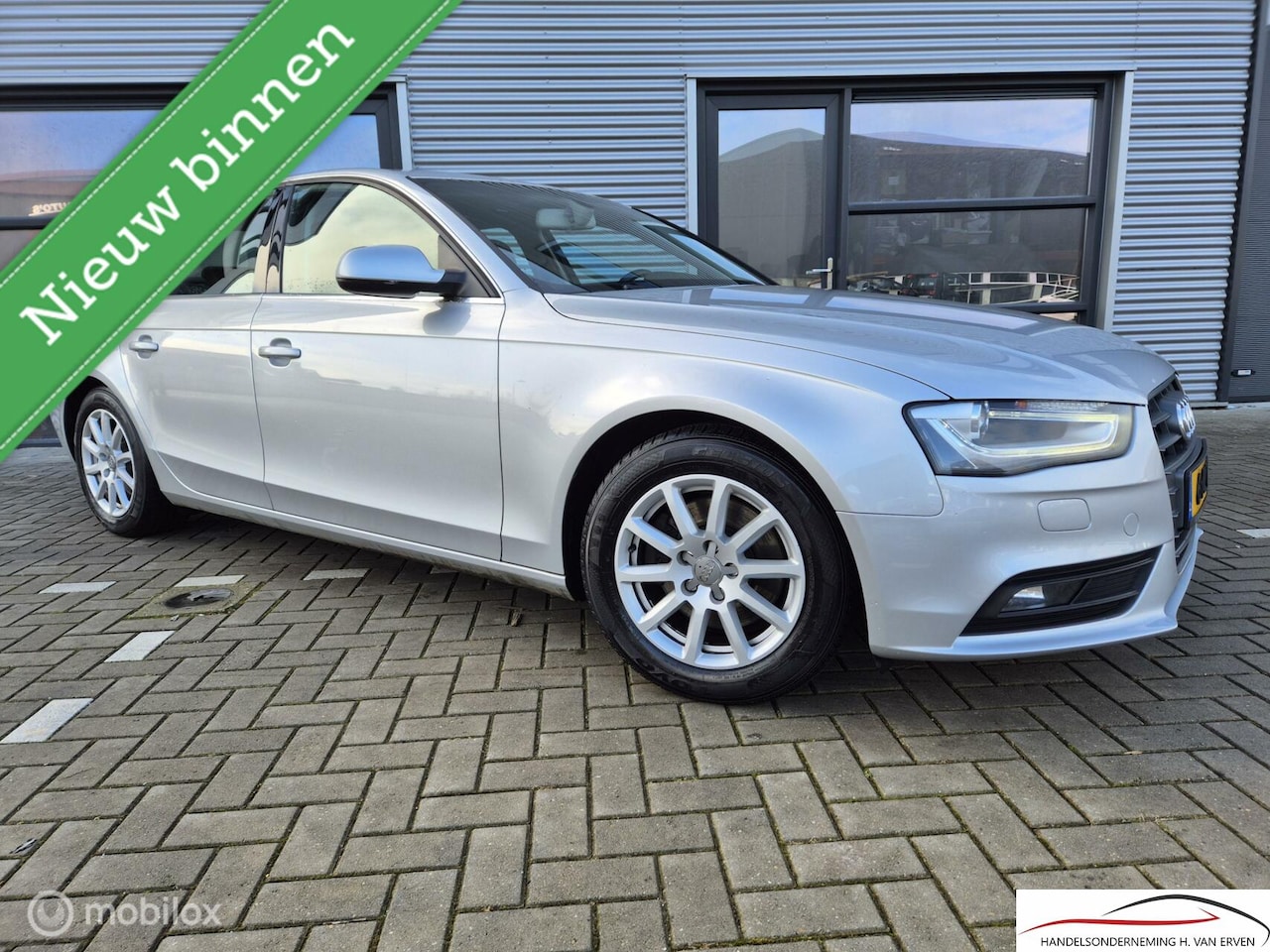 Audi A4 Limousine - 1.8 TFSIe Edition LEDER NAVI PDC NAP - AutoWereld.nl