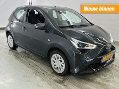 Toyota Aygo - 1.0 VVT-I X-PLAY LTD 5-DRS LUXE UITVOERING