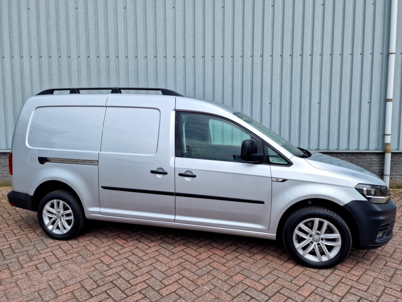 Volkswagen Caddy Maxi - 2.0 TDI MAXI 4Motion Highline BMT Automaat - AutoWereld.nl