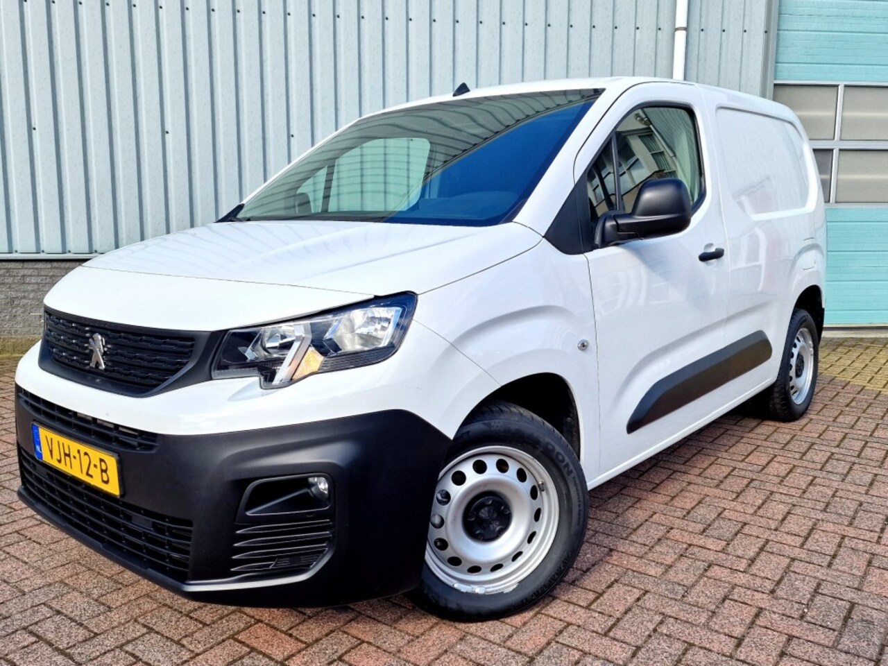 Peugeot Partner - 1.5 BlueHDI Premium Airco - AutoWereld.nl