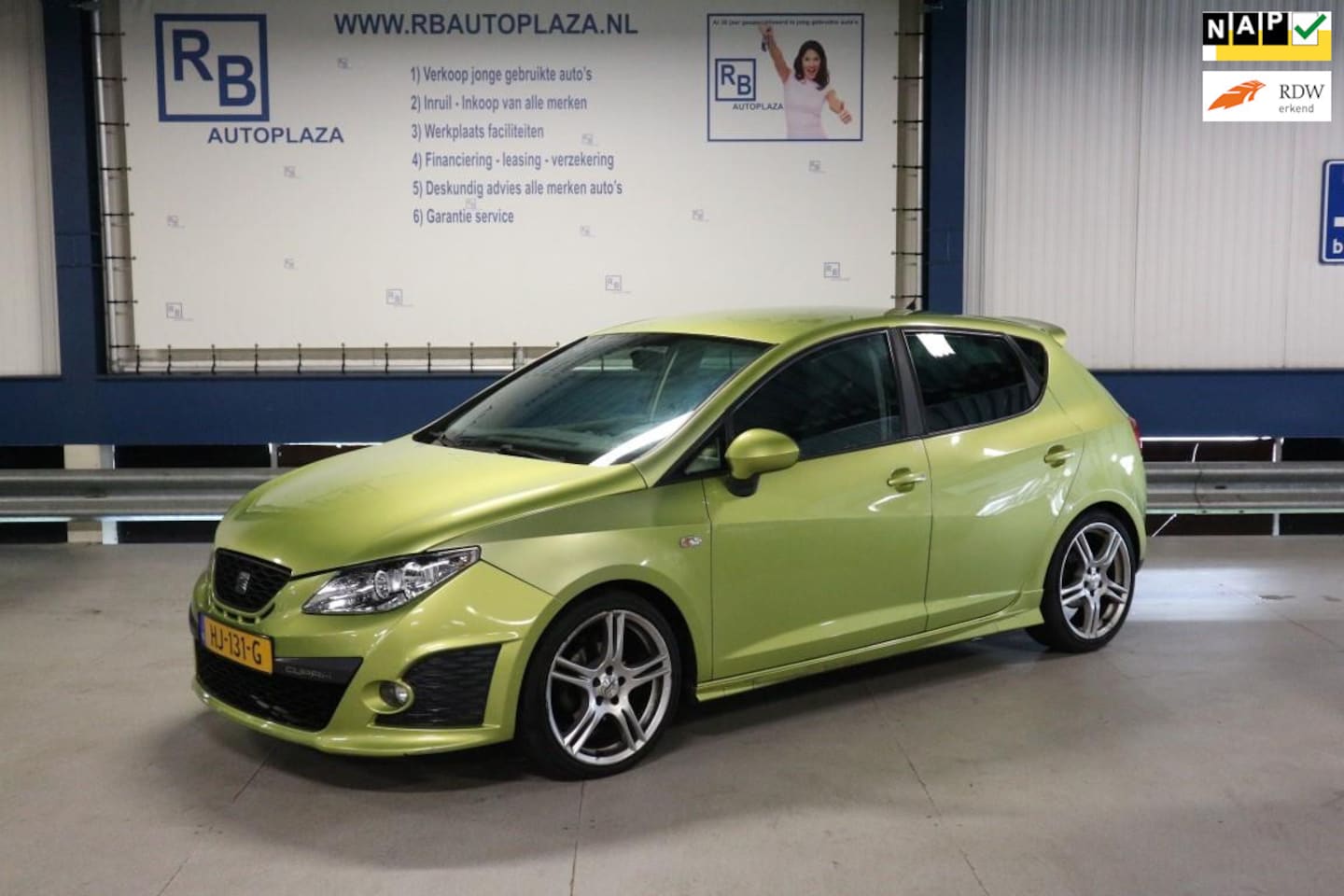 Seat Ibiza - 1.4 CUPRA LOOK / GROOT SCHERM ! - AutoWereld.nl