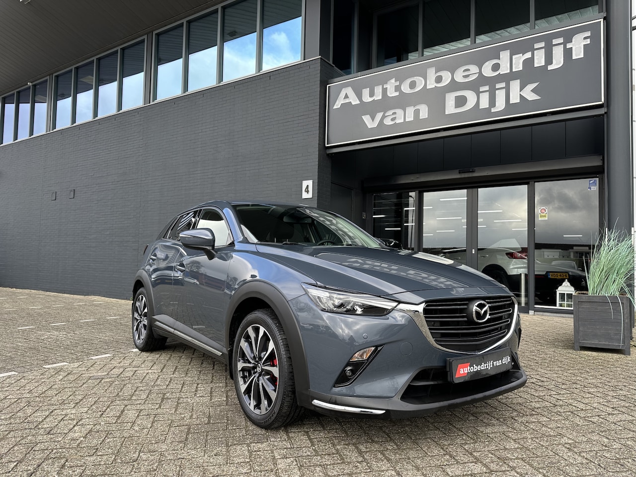 Mazda CX-3 - 2.0 Luxury Autom.Navi Camera Head-Up - AutoWereld.nl