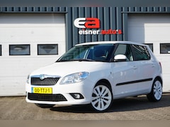 Skoda Fabia - 1.2 TSI Sport | SCHUIF\ KANTELDAK | CLIMA | SPORTSTOELEN |