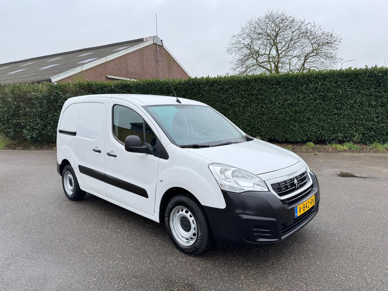 Peugeot Partner - 1.6 BLueHDI - AC - NAVI - EURO 6 - AutoWereld.nl