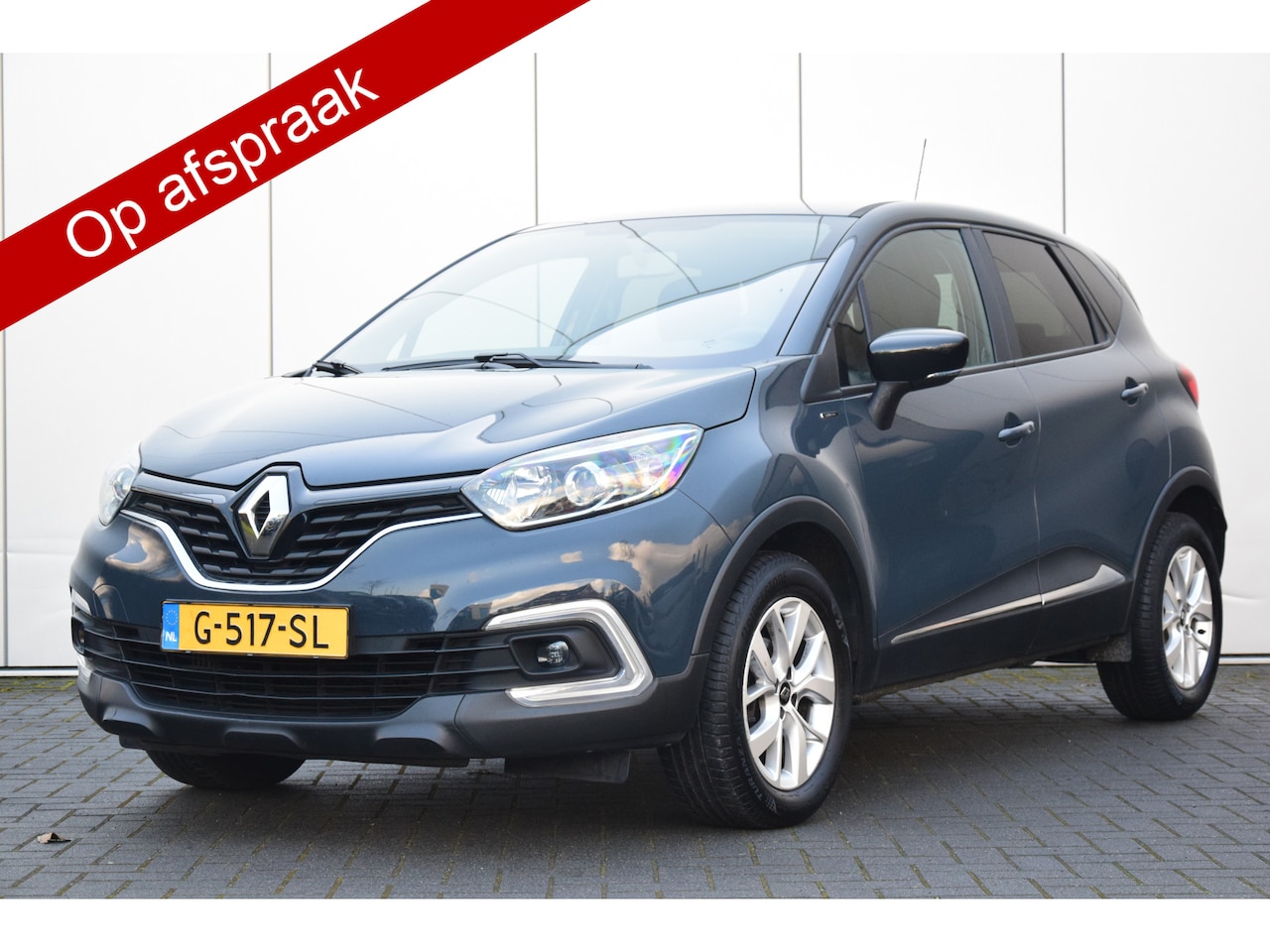 Renault Captur - 0.9 TCe Limited Led Priv/Glass Navi Dab Airco Cruise 51dkm! - AutoWereld.nl