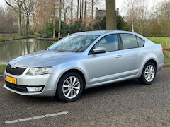 Skoda Octavia - 1.4 TSI Greentech Ambition Businessline 2013 Cruise Control PDC V+A 6-bak Ruime auto NAP