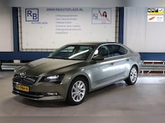 Skoda Superb - 1.6 TDI FULL OPTIONS / NAP KM STAND / AUTOMAAT