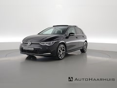 Volkswagen Golf - 1.4 eHybrid | IQ. Light | Pano | Navi | HUD | Keyless