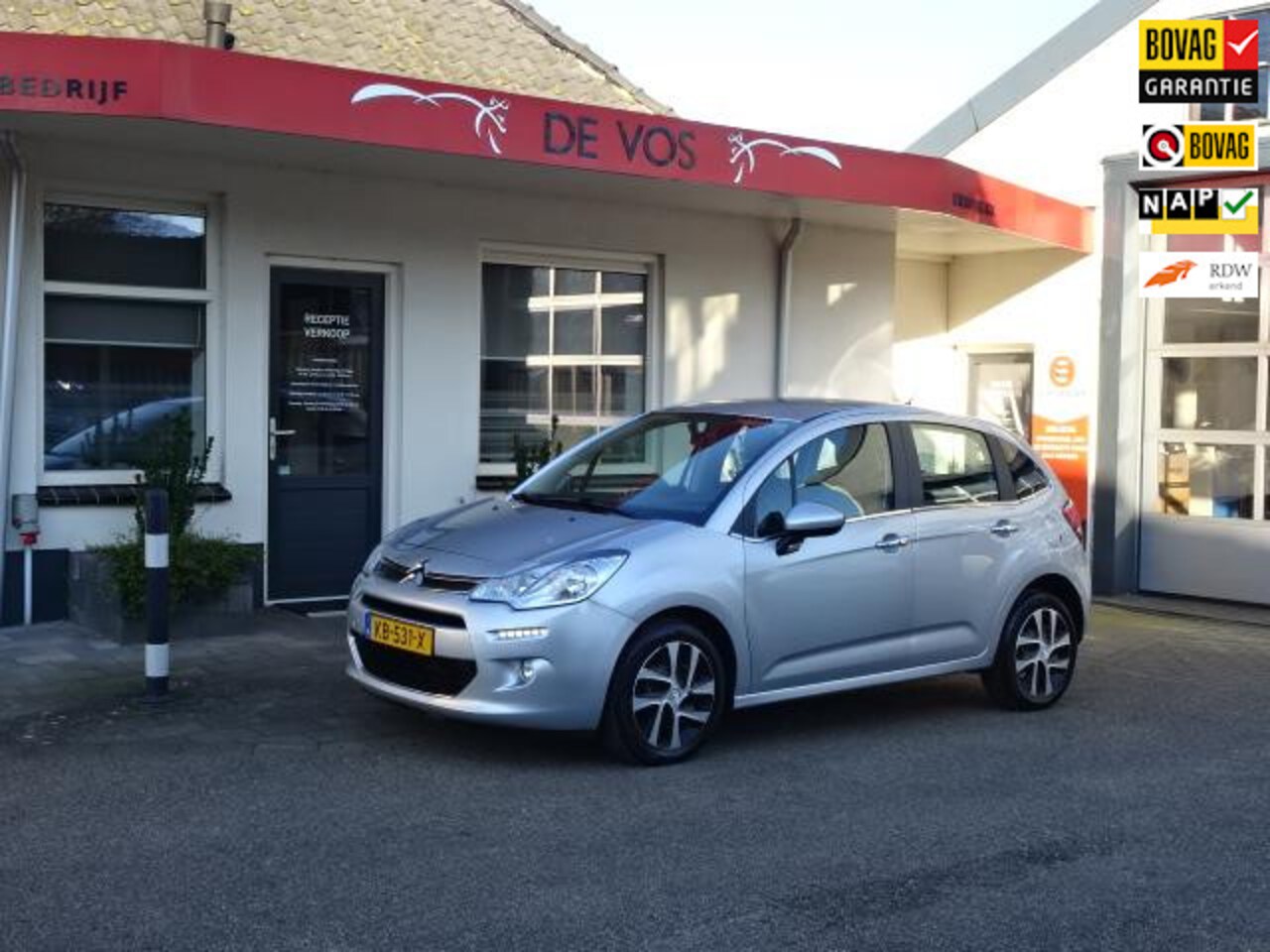 Citroën C3 - 1.2 PureTech Selection 1.2 PureTech Selection - AutoWereld.nl