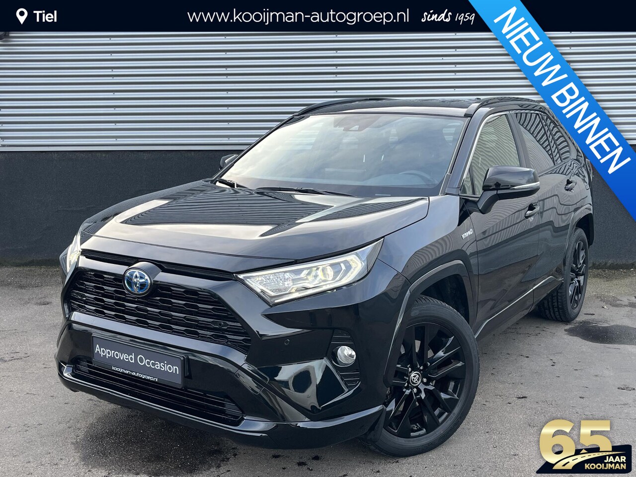 Toyota RAV4 - 2.5 Hybrid AWD Black Edition Leder/Alcantara, PDC, Stoelverwarming, Achteruitrijcamera, LM - AutoWereld.nl