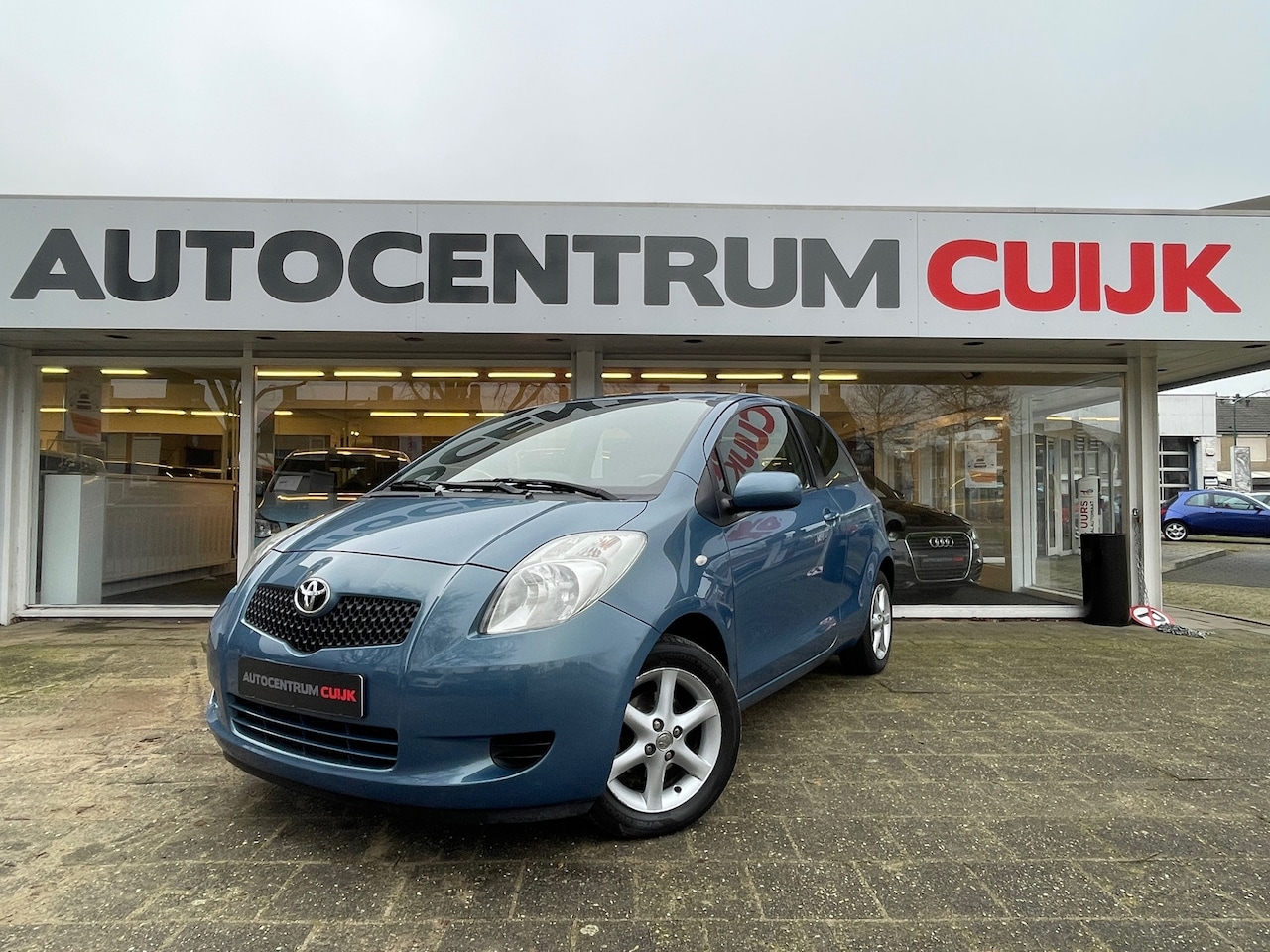 Toyota Yaris - 1.0 VVTi Airco, elek. ramen, radio CD-speler - AutoWereld.nl