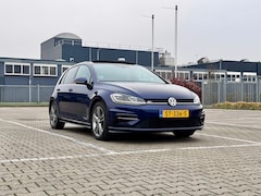 Volkswagen Golf - 1.5 TSI Highline Business R