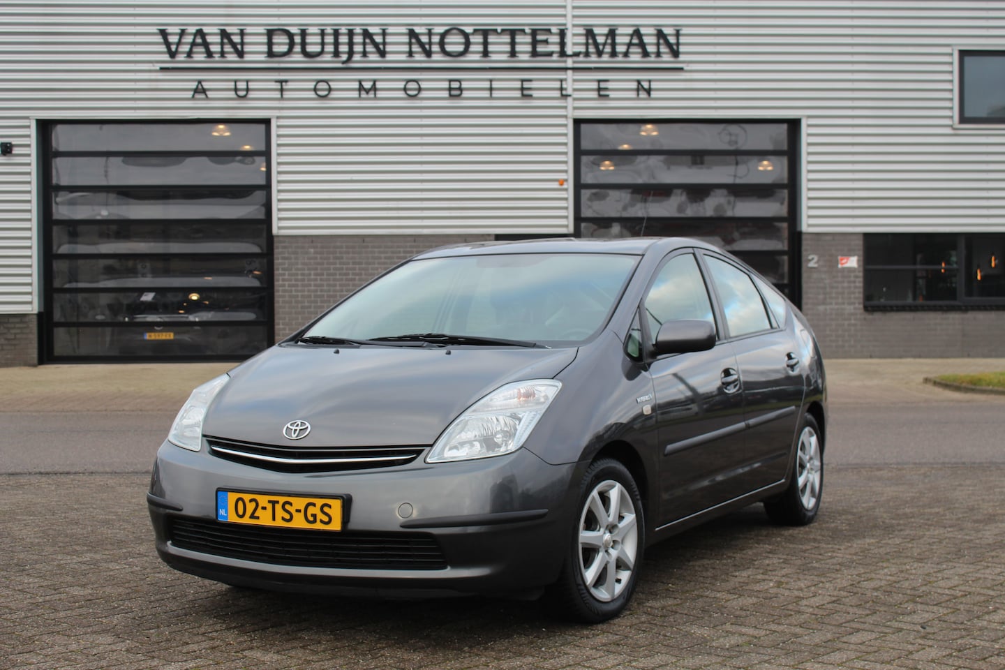 Toyota Prius - 1.5 VVT-i Hybrid / 1ste eigenaar / Clima / N.A.P. - AutoWereld.nl