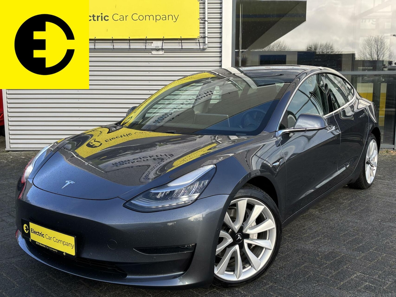 Tesla Model 3 - Long Range RWD Long Range AWD 75 kWh | Autopilot | Trekhaak - AutoWereld.nl