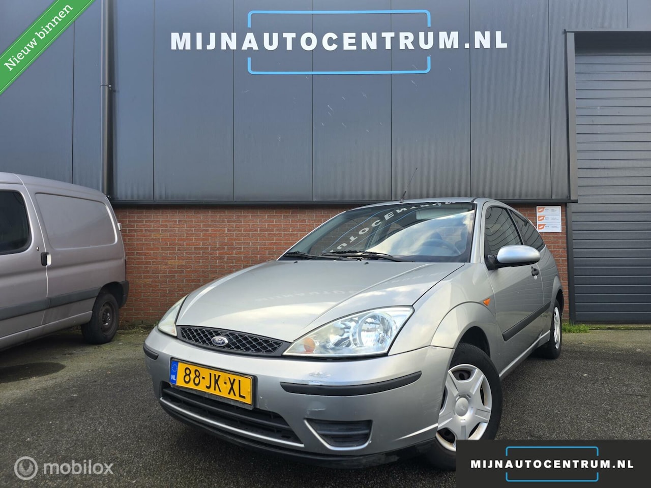 Ford Focus - 1.4-16V Cool Edition / NAP / AIRCO / NIEUWE APK - AutoWereld.nl