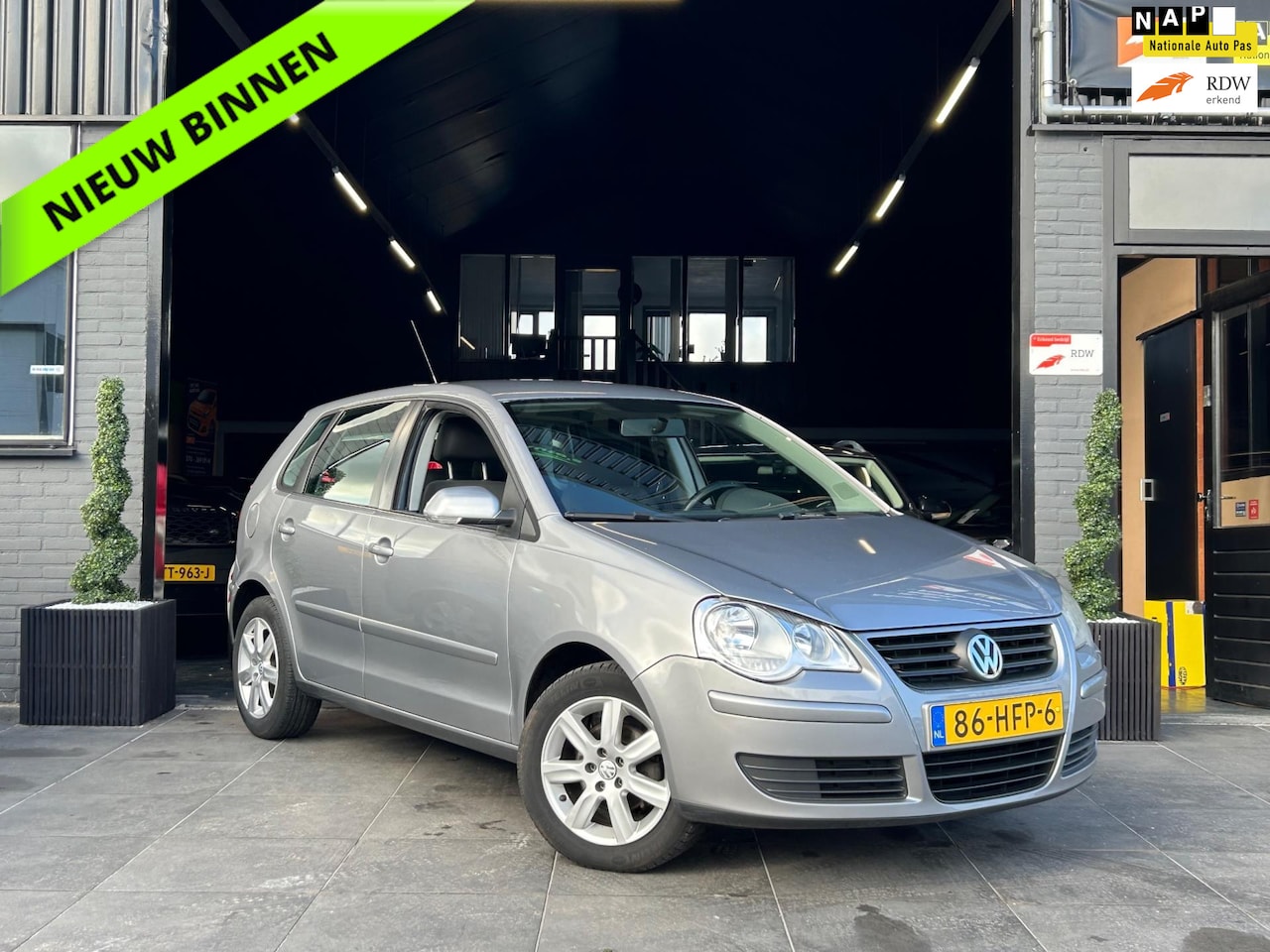 Volkswagen Polo - 1.2 Trendline|Airco|El Pakket|NAP|APK| - AutoWereld.nl