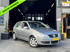 Volkswagen Polo - 1.2 Trendline|Airco|El Pakket|NAP|APK|