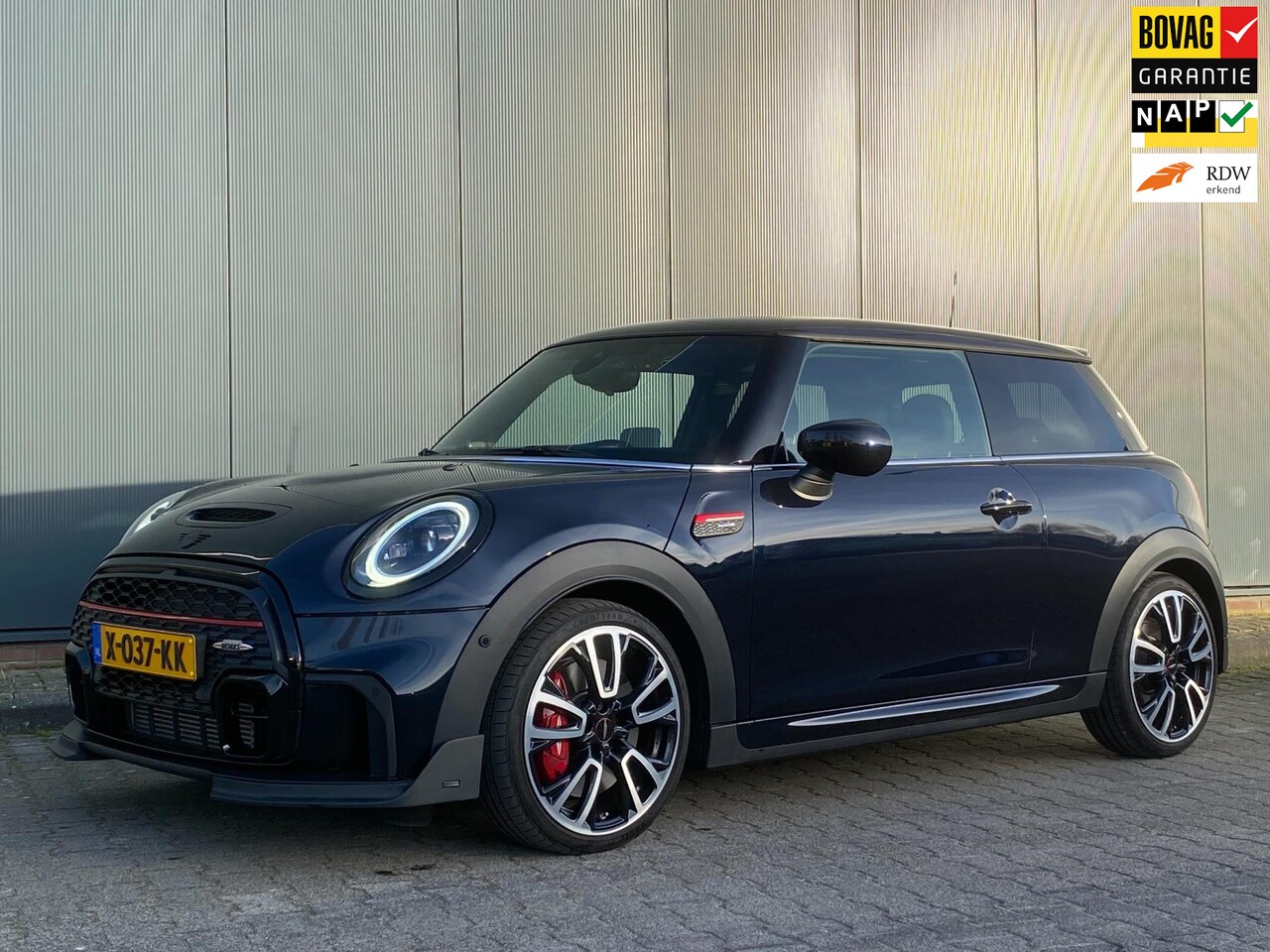 MINI John Cooper Works - 2.0 JCW 231PK | Moshammer Frontlip | Leder Lounge | CarPlay | Panoramadak - AutoWereld.nl