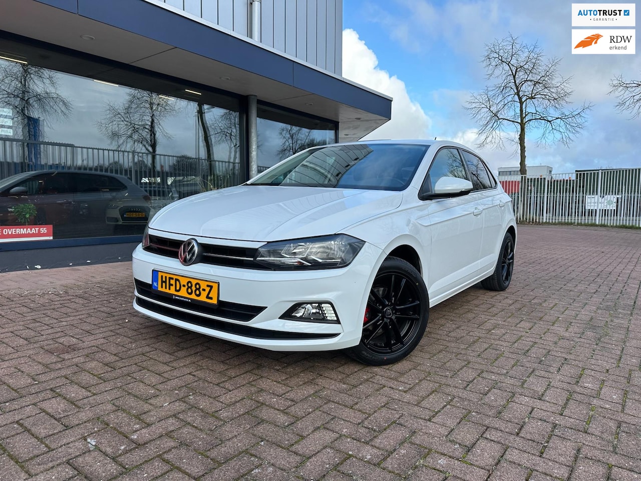 Volkswagen Polo - 1.0 Comfortline | Airco | Stoelverwarming - AutoWereld.nl